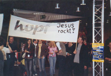 Der hopf-Fan-Club, der das Motto der Messe verkündet!