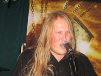 Oddleif Stensland, Sänger und Gitarrist von COMMUNIC