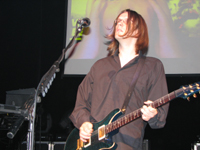 Steven Wilson scheint entrückt und nur die Kunst im Sinne zu haben