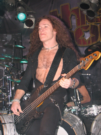 Bassist Pontus Egberg